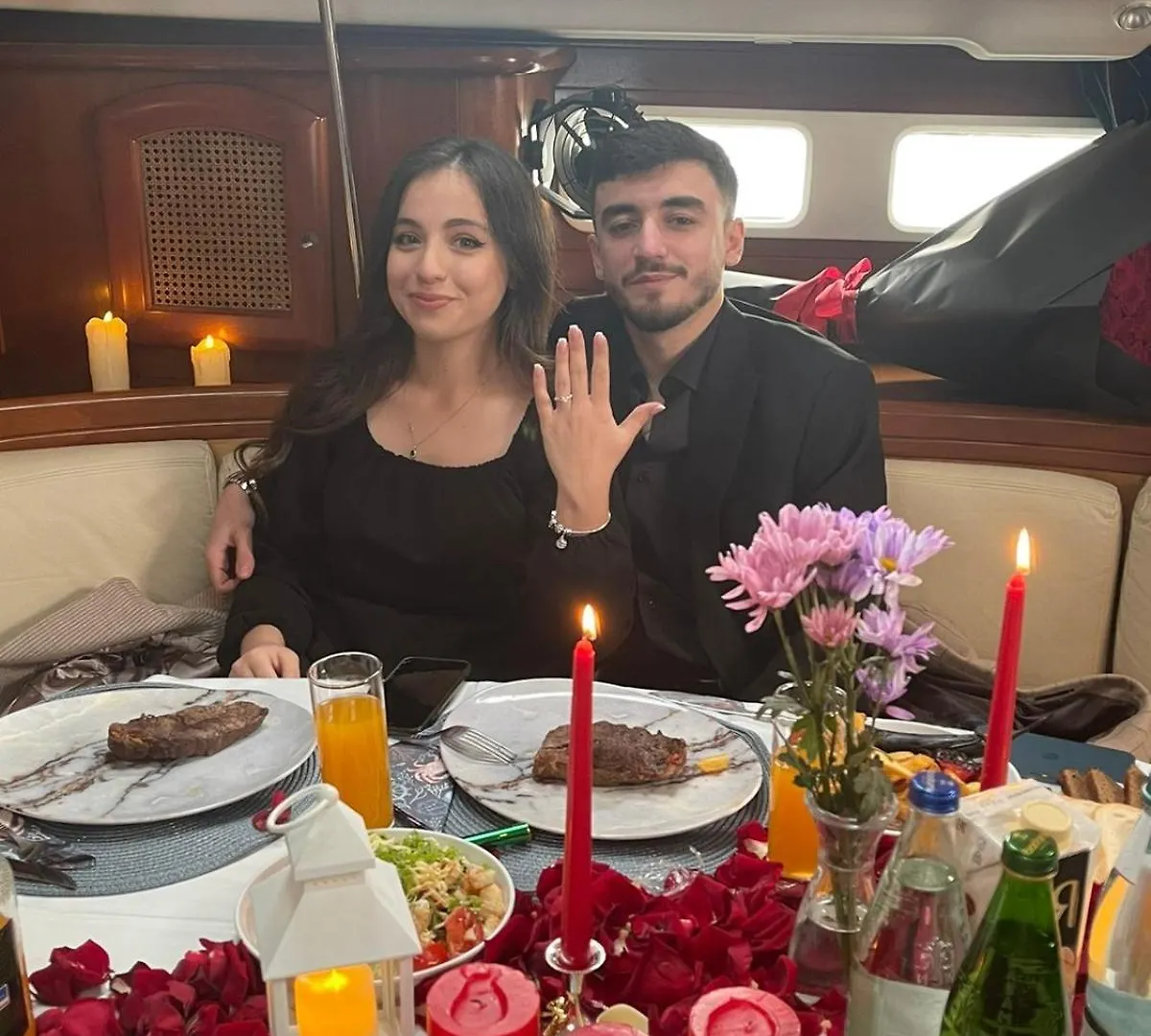 The Yacht Caspion Hotel Baku
